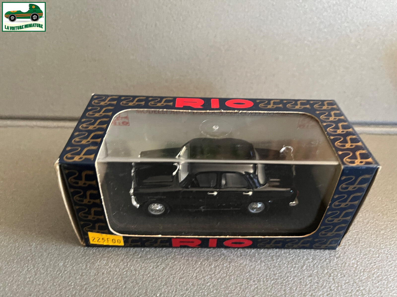 Voiture Miniature Alfa Romeo Giulietta Berlina 1955 Rio au 1/43
