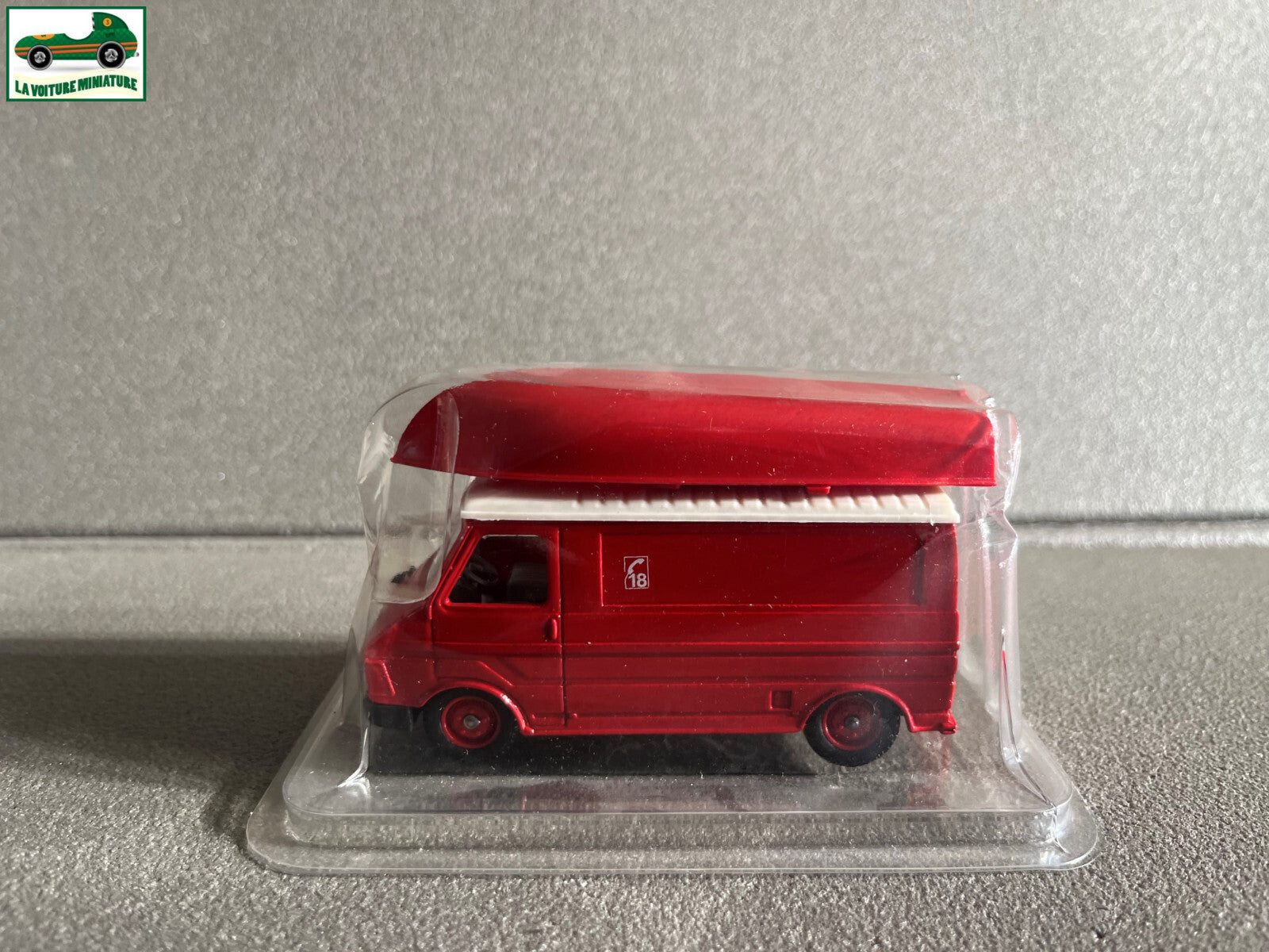 Voiture Miniature Camion Citroen C35 Pompiers Bateau Solido Hachette 1/50
