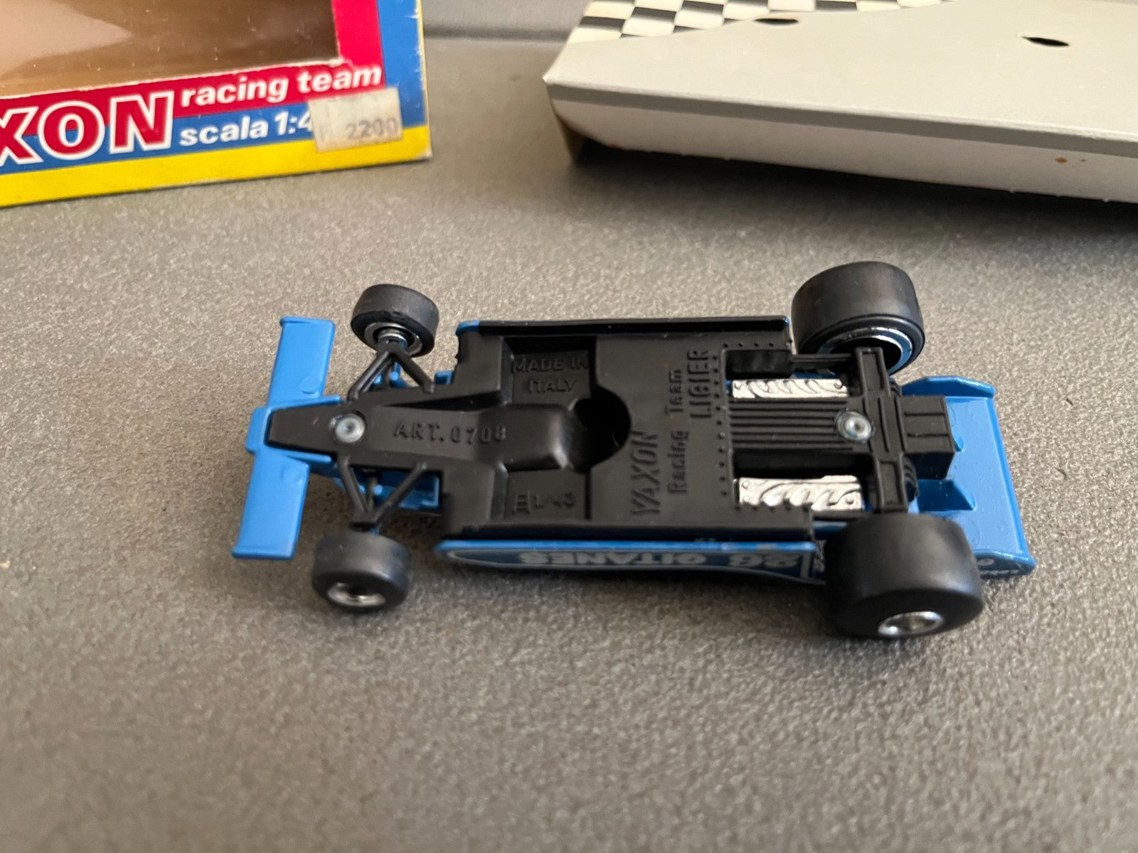 Voiture Miniature Formule 1 F1 Racing Team Ligier Yaxon Italy 1/43