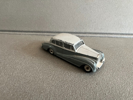 Ancienne Miniature Voiture Rolls Royce Silver Wraith Dinky Toys Meccano England