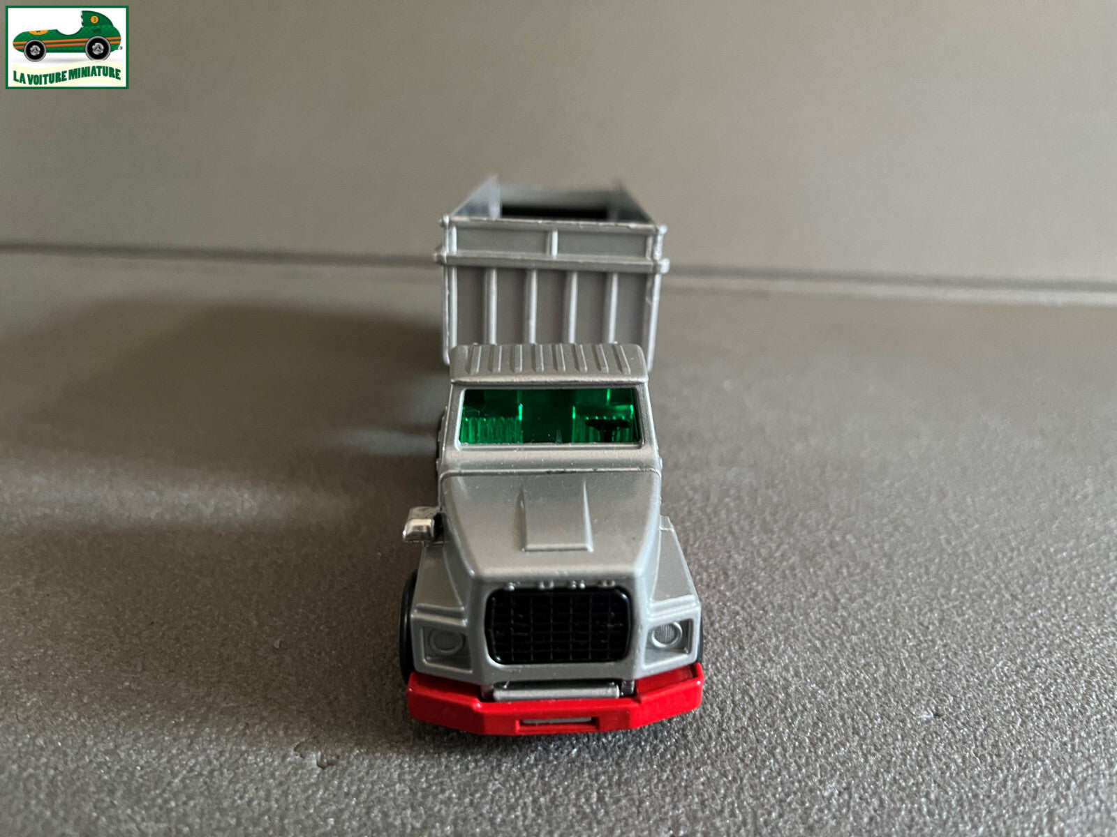 Ancienne Miniature Camion Semi Remorque Ford LTS Tarmac Matchbox Super Kings