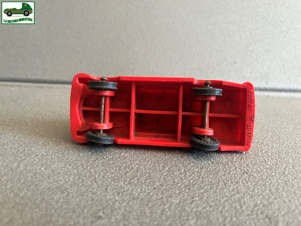 Ancienne Voiture Miniature Gomme Mercedes Benz Galanite Sweden 1/43 style Tomte