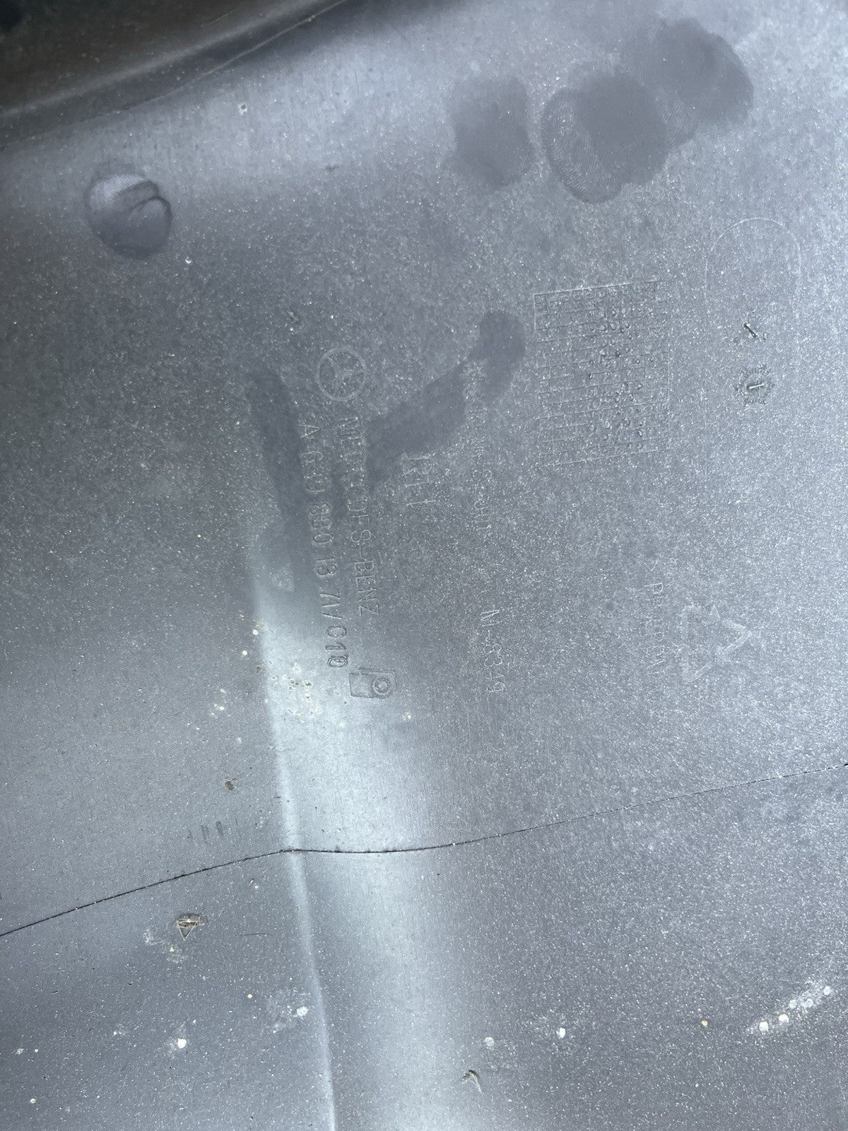 Pare Choc Arrière droit Mercedes W639 Origine a6398801371