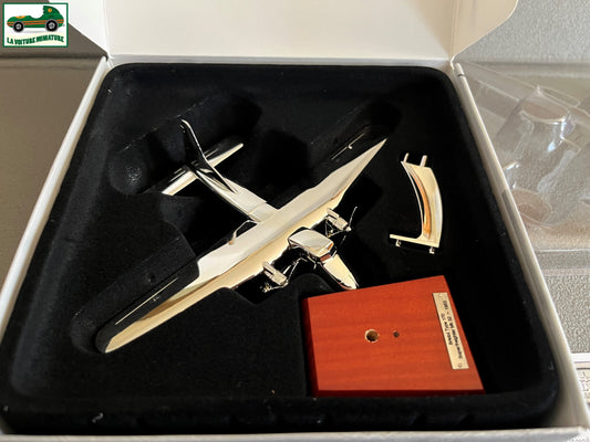 Avion miniature chrome Bristol Type 170 Atlas Silver Classics au 1/200