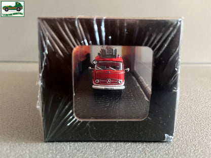 Voiture miniature Camion Pompiers Mercedes Benz L319 Editions Atlas au 1/72