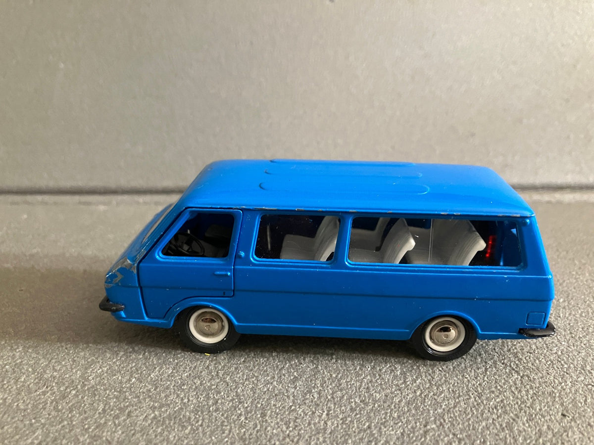 Ancienne Voiture Miniature RAF 2203 Novoexport Russe CCCP URSS N° A18 au 1/43