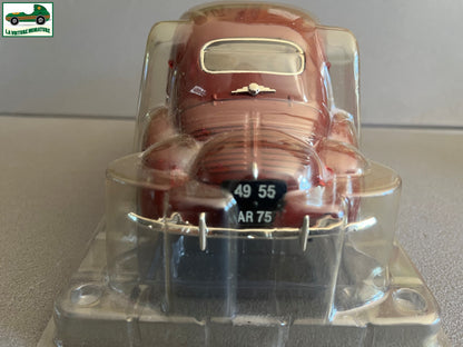 Voiture miniature Renault 4CV Solido 1/17 non 1/18