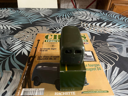 Chars et véhicules Militaires Solido Hachette Camion Fourgon Peugeot D4