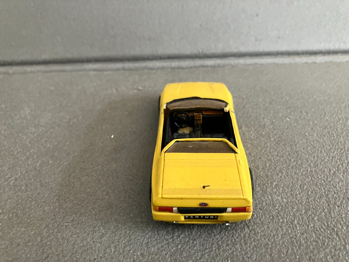 Ancienne Voiture Miniature Kit Résine monté Venturi 1/43