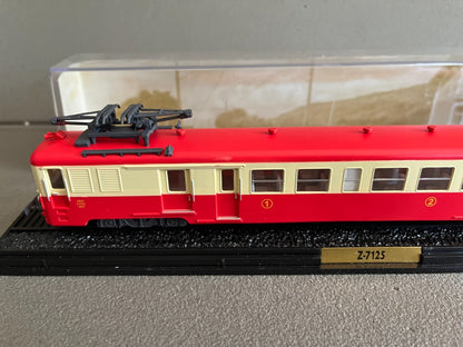 Maquette Miniature Autorail Train Z-7125 Editions Atlas HO au 1/87
