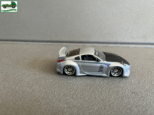 Voiture miniature 2006 Nissan 350 Z Jada au 1/64