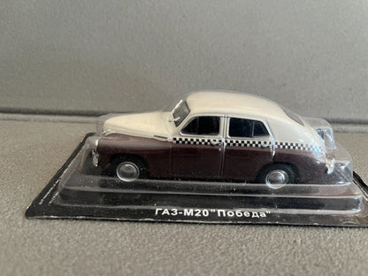Voiture Miniature GAZ M20 Pobieba Taxi Ixo DeAgostini URSS Pays Est Russie 1/43