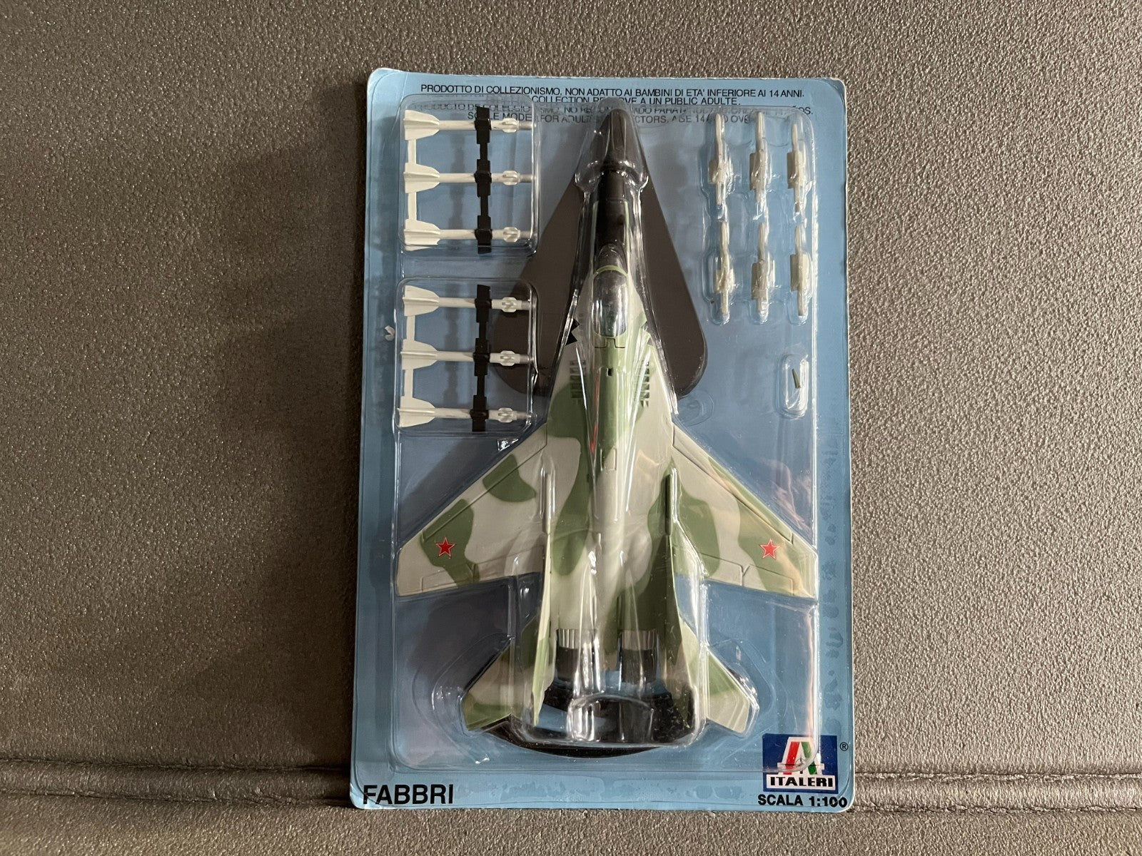 Avion miniature Militaire  Mig-29 Fabbri Italeri 1/100