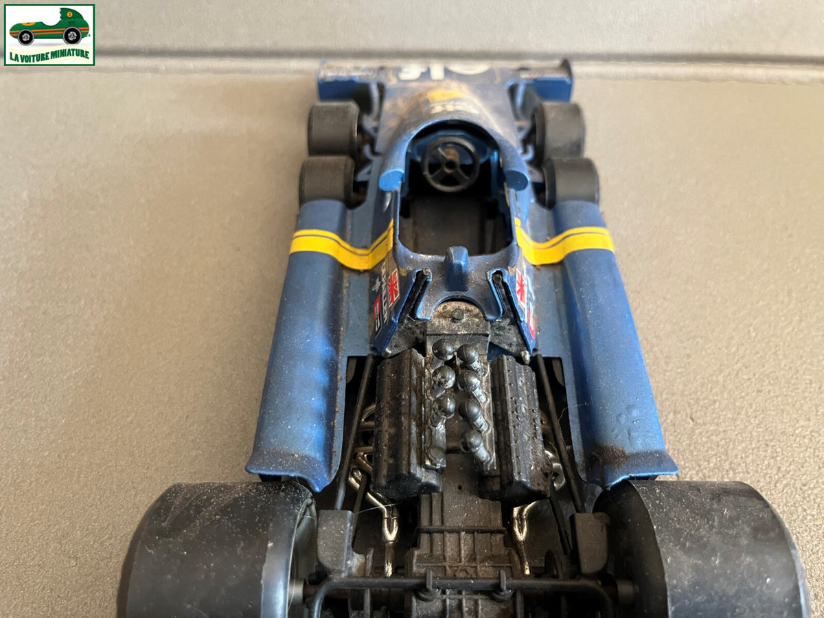 Ancienne Voiture Miniature Tyrrell P34/2 Depailler F1 Polistil Italy au 1/16