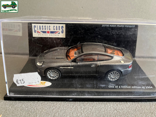 Voiture Miniature 20750 Aston Martin Vanquish Vitesse au 1/43