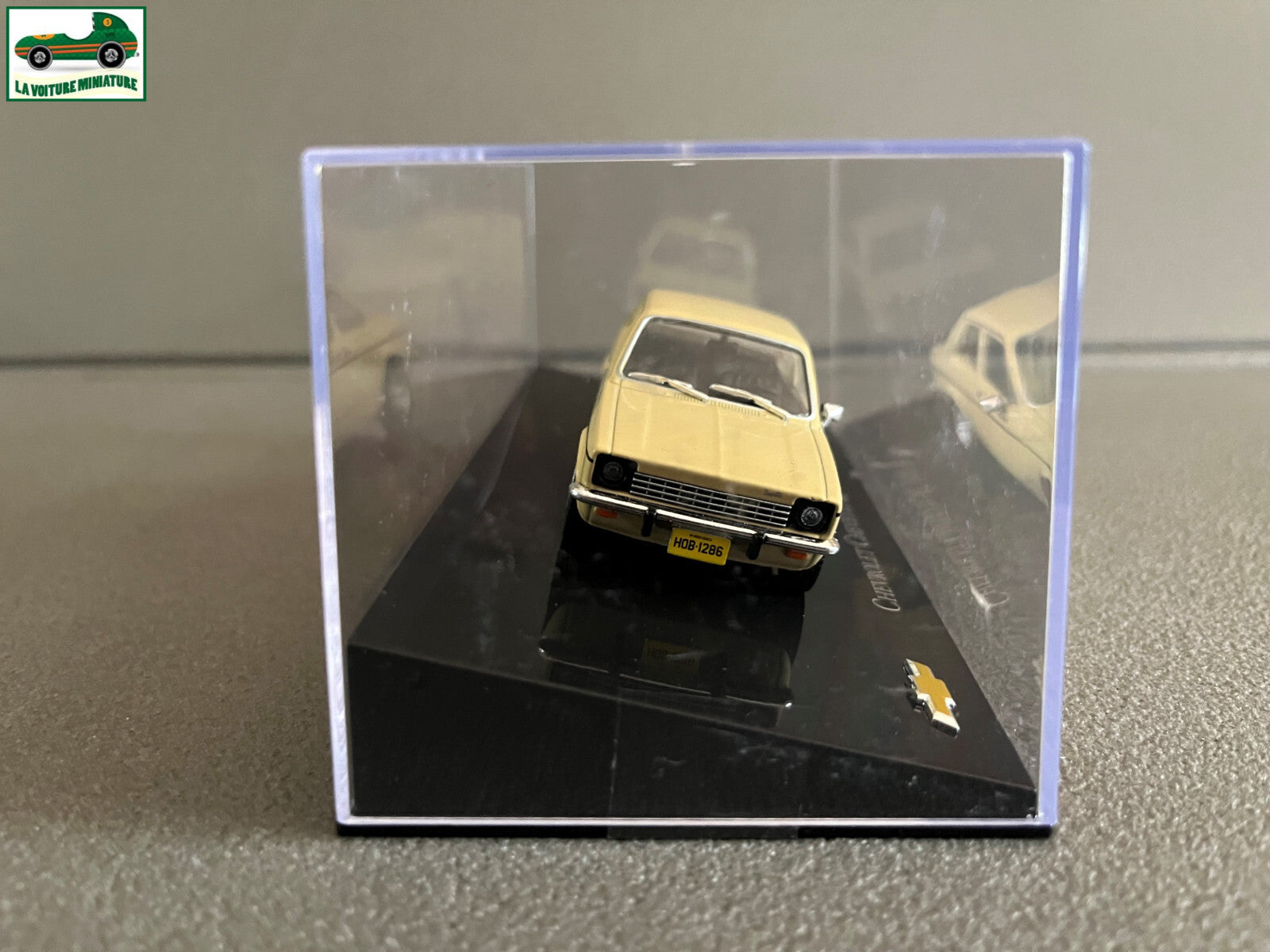 Voiture miniature Américaine Chevrolet Chevette SL 1976 au 1/43