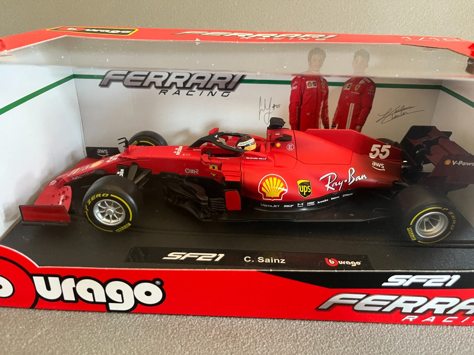 Voiture miniature Ferrari SF 21 Sainz Formule 1 Burago au 1/18