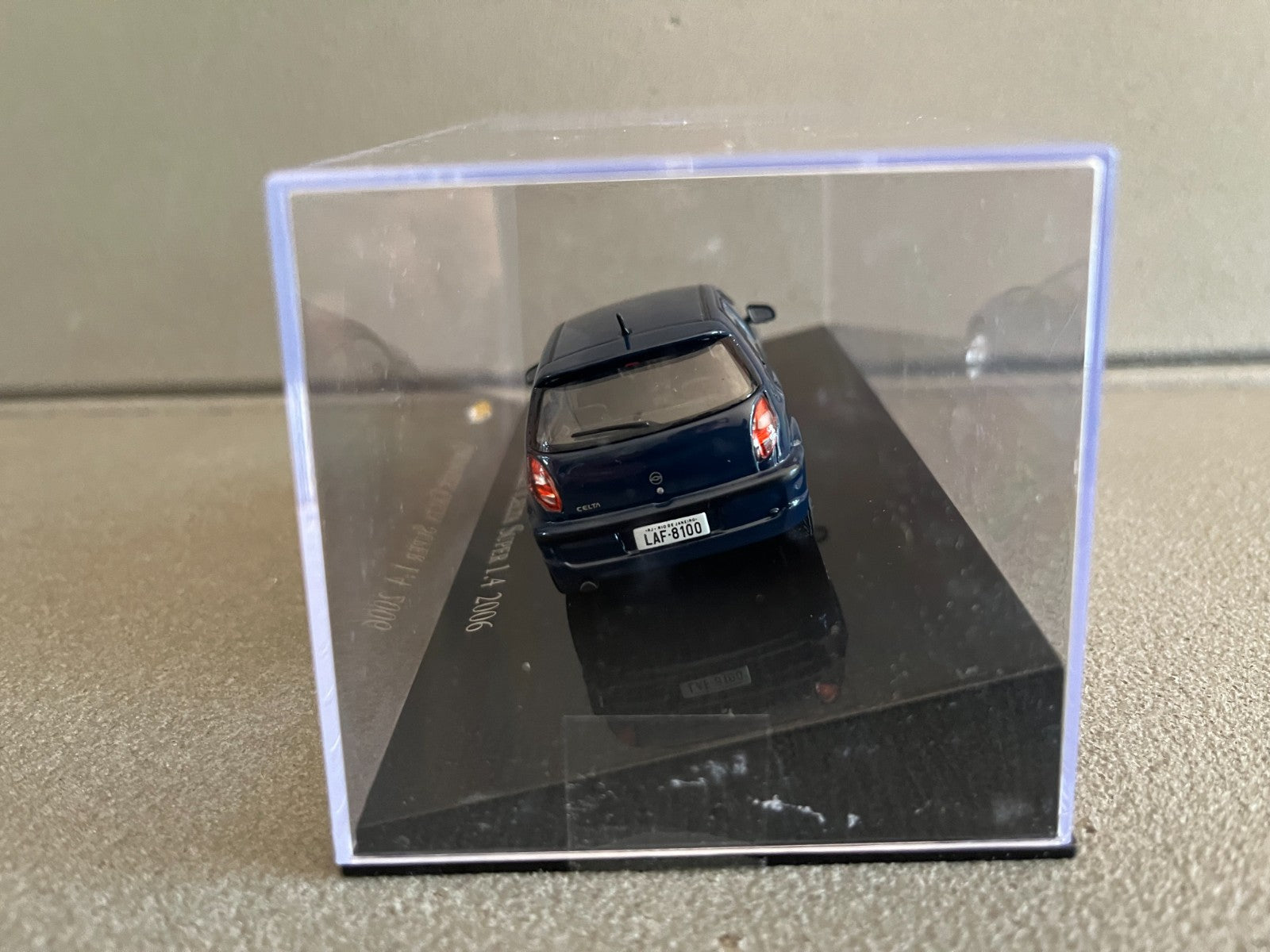 Voiture miniature Américaine Chevrolet Celta Super 1.4 2006 Opel Corsa au 1/43