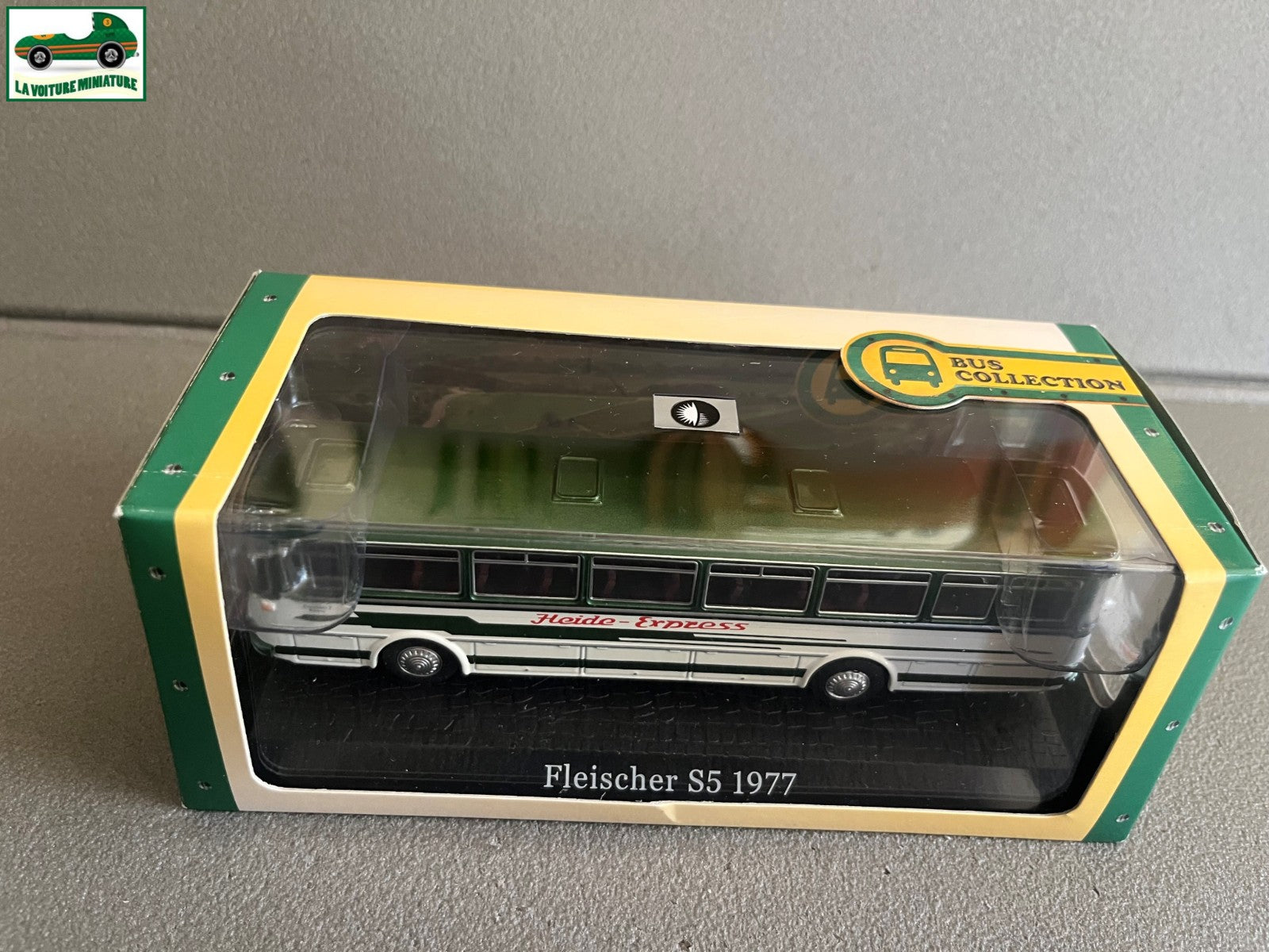 Voiture miniature Fleischer S5 1977 Autobus Bus Collection Atlas 1/72