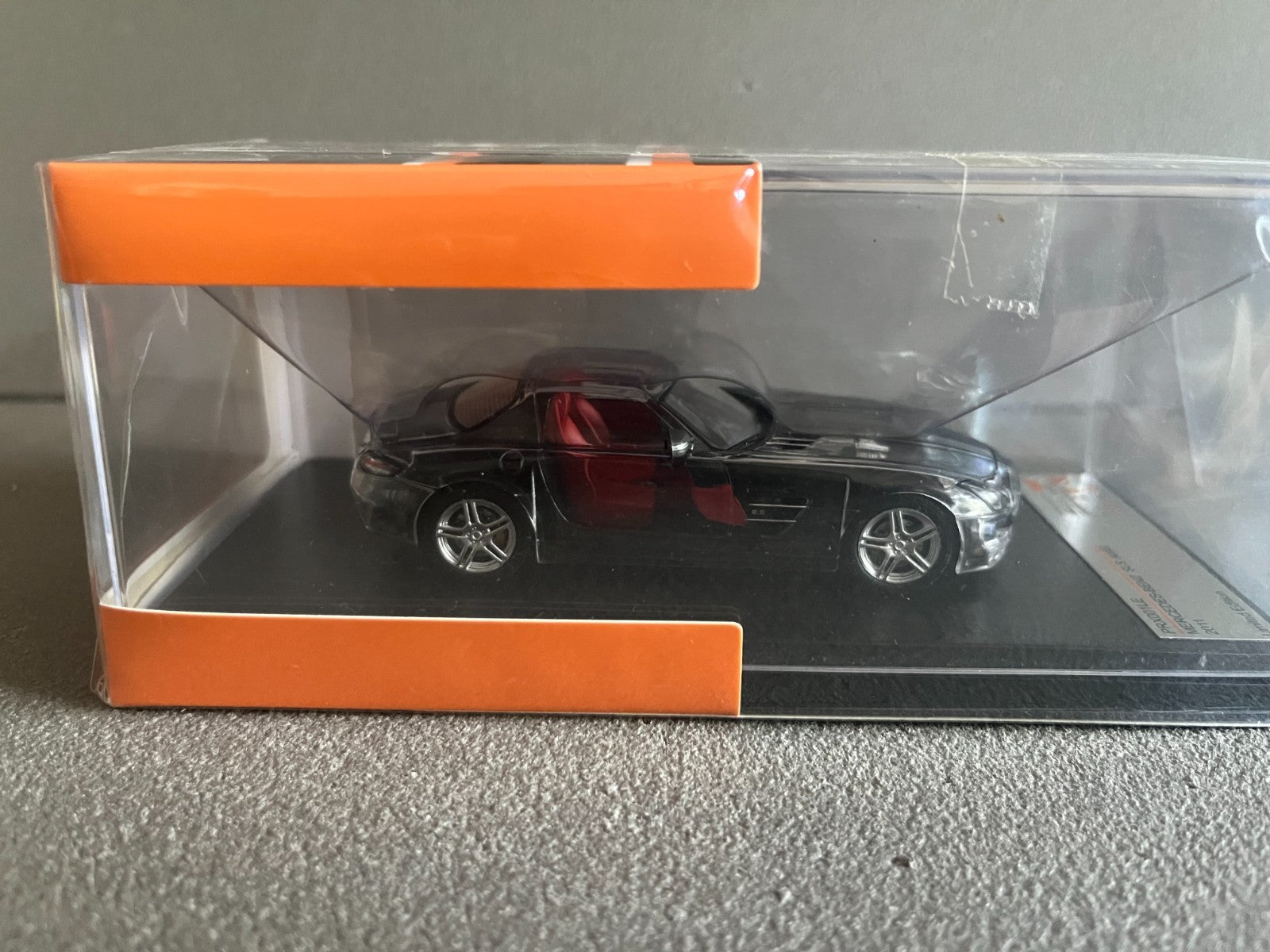 Voiture Miniature Mercedes Benz SLS AMG 2011 Premium X au 1/43