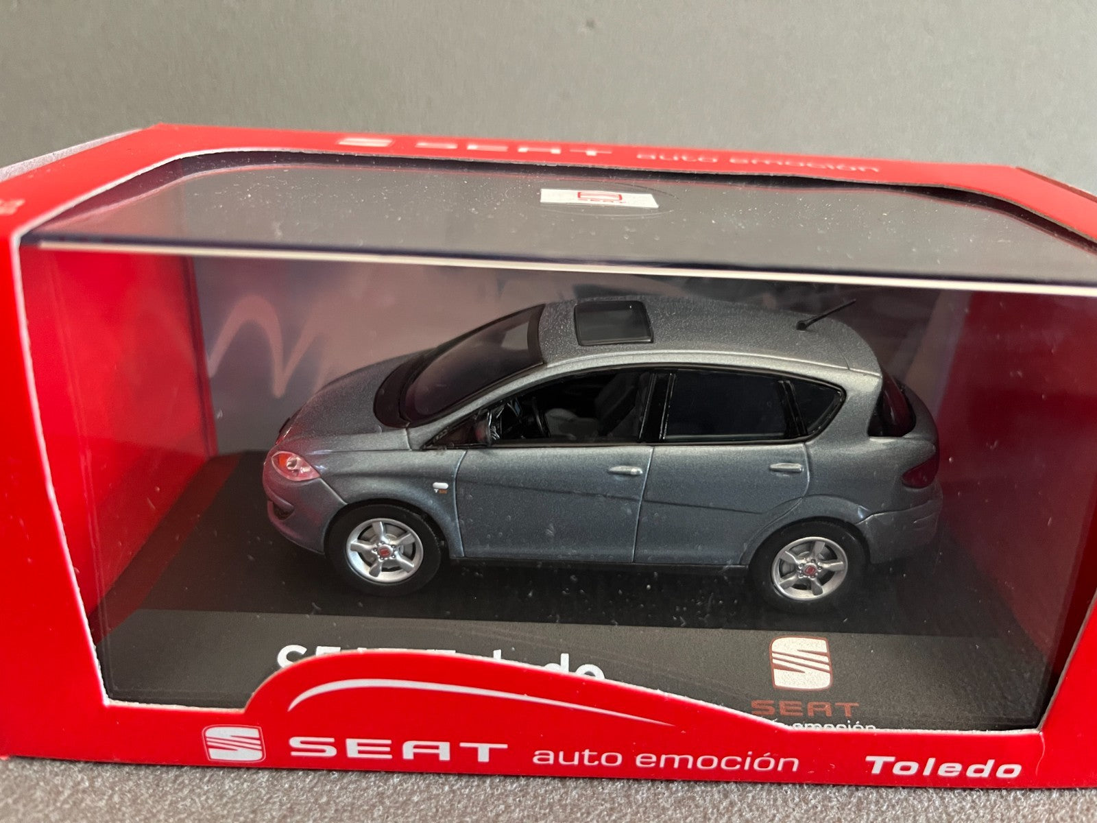 Voiture Miniature Seat Toledo VAPS Collection au 1/43