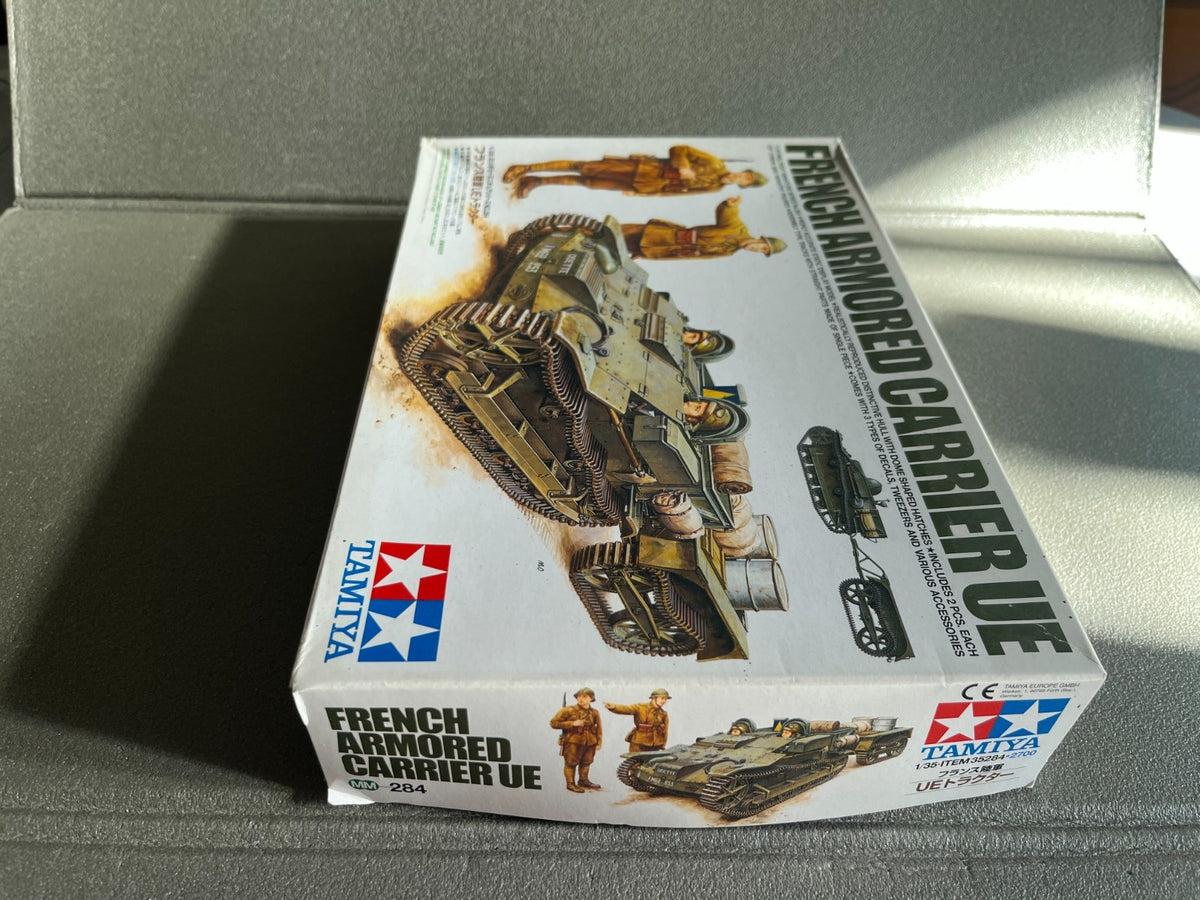 Maquette Militaire Blindé Figurine Soldat French Armored Carrier UE Tamiya 1/35