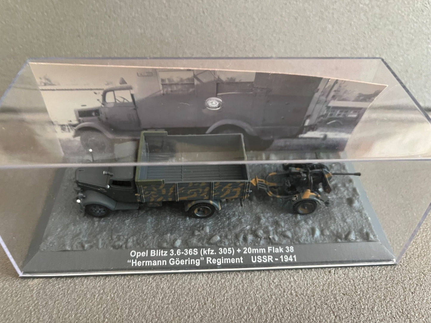 Miniature Militaire Char Tank Blindé Opel Blitz 3.6 36 S + Flak 38 Altaya 1/72