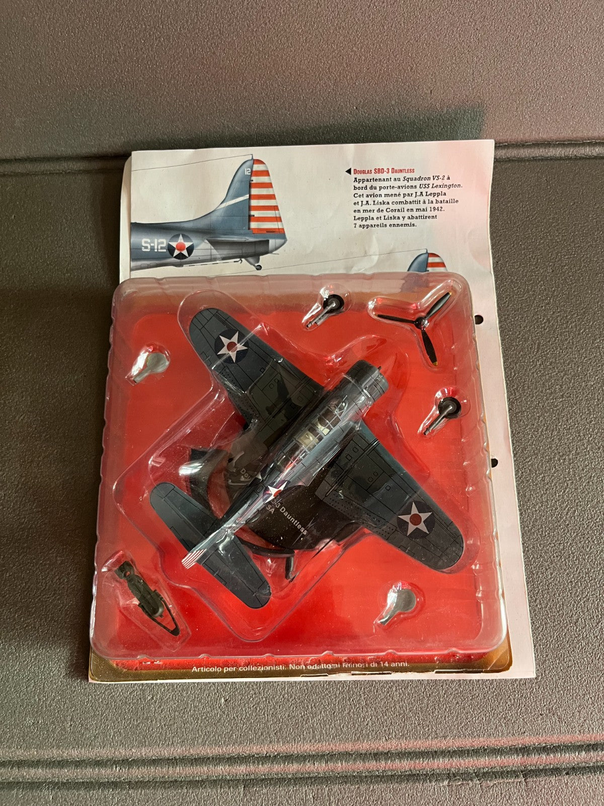 Avion miniature Militaire 2e Guerre Douglas SBD-3 Dauntless Altaya 1/72