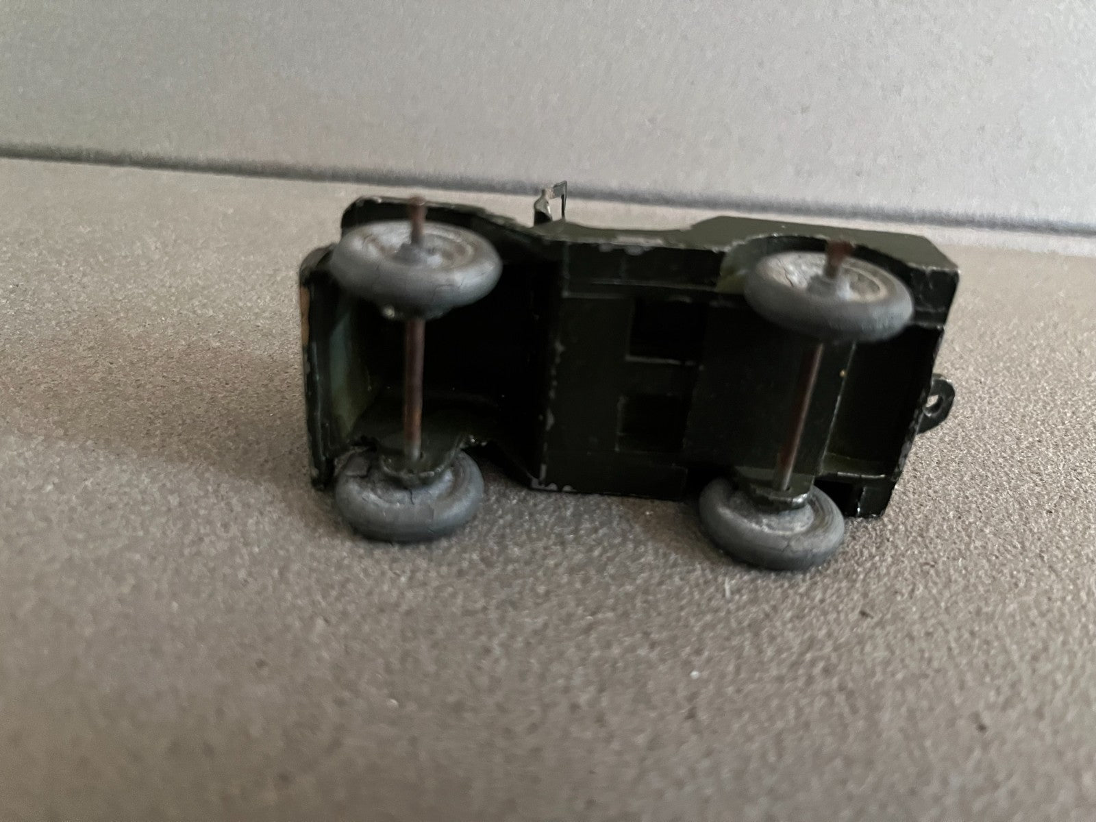 Rare Ancienne Voiture Miniature Militaire Jeep Willis Armée Française Zamak 1/43