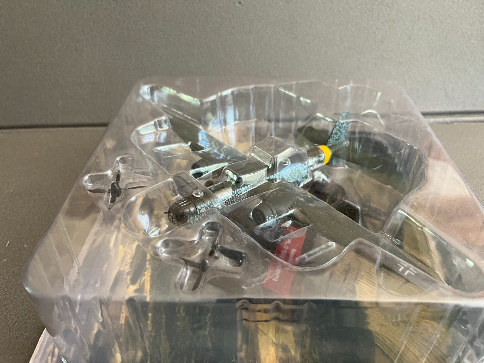 Avion miniature Militaire Bombardier Heinkel 177A-5 Greif Altaya 1/144