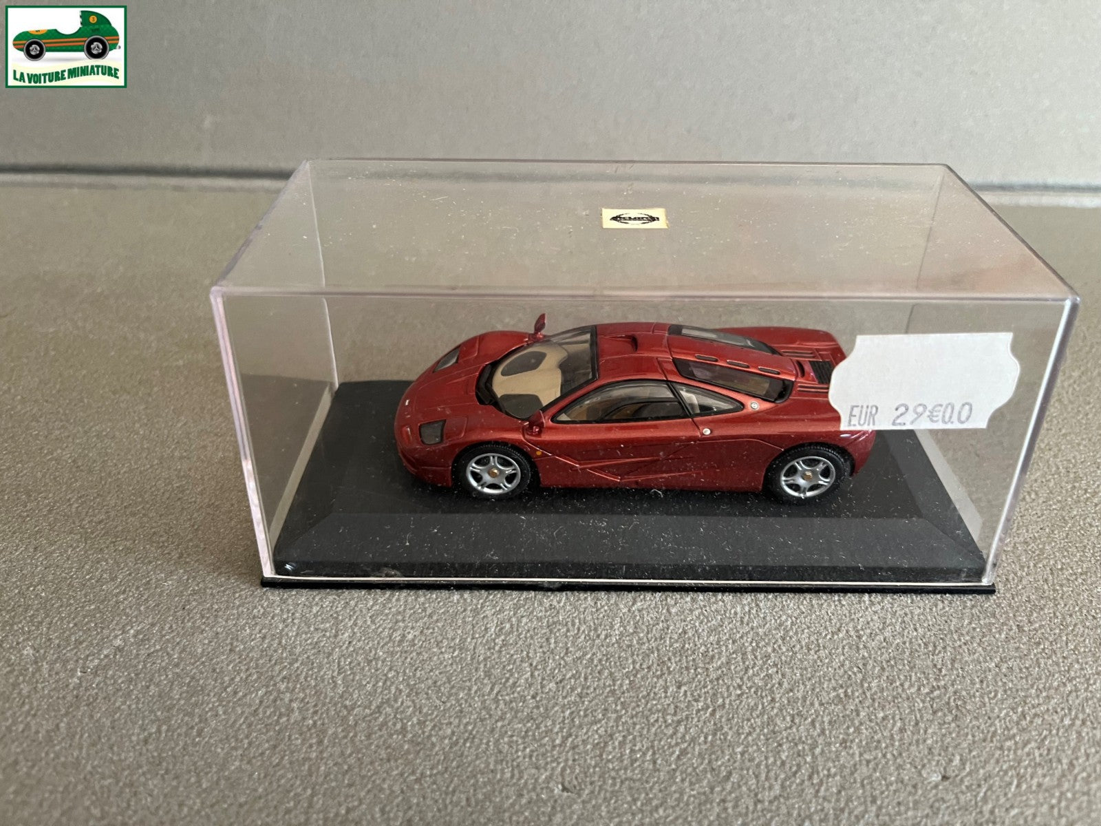Voiture Miniature McLaren Minichamps au 1/43
