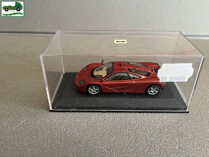 Voiture Miniature McLaren Minichamps au 1/43