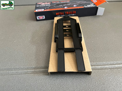 Voiture miniature Remorque Porte Voiture MotorMax Assistance Dépannage au 1/43