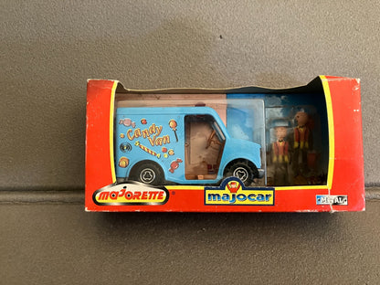 Voiture miniature Majocar 7300 Camion Candy Van Majorette