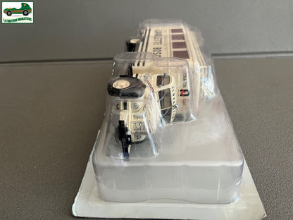 Voiture miniature Camion Berliet Lavalette Bosch GLC Hachette 1/43
