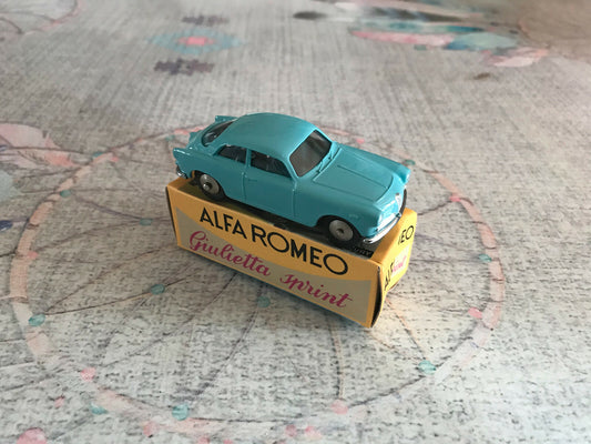 Voiture miniature Alfa Romeo Giulietta Sprint Mercury Hachette 1/48 1/43 Dinky