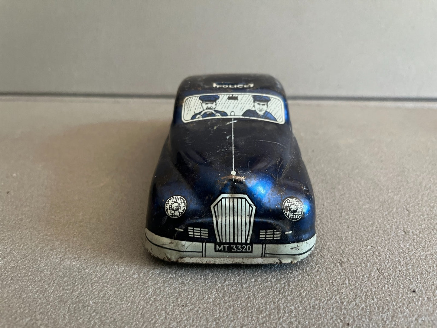 Jouet Ancien Voiture Miniature Tôle MT 3320 Mettoy Police Friction Incomplet