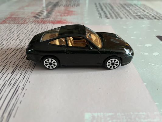 Voiture miniature Porsche 911 Carrera Burago 1/43