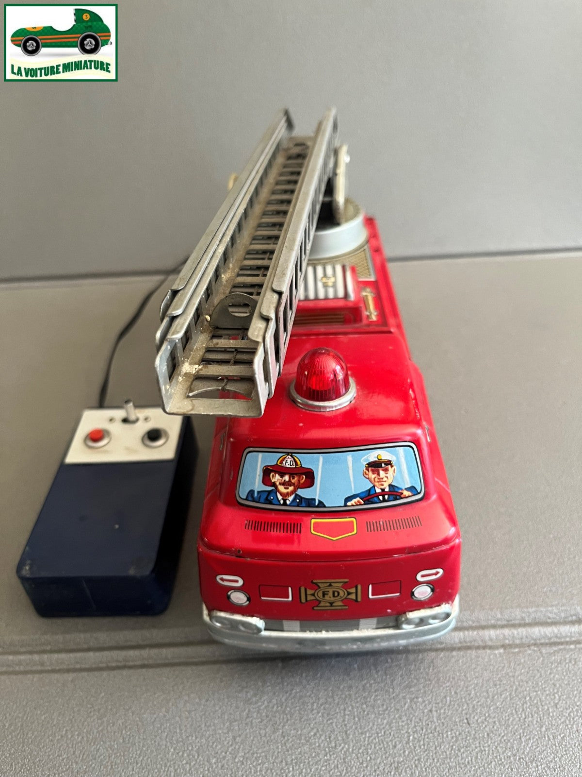 Jouet Ancien Camion Tôle Mécanisme Camion Pompiers Modern Toys Filoguidé Japan