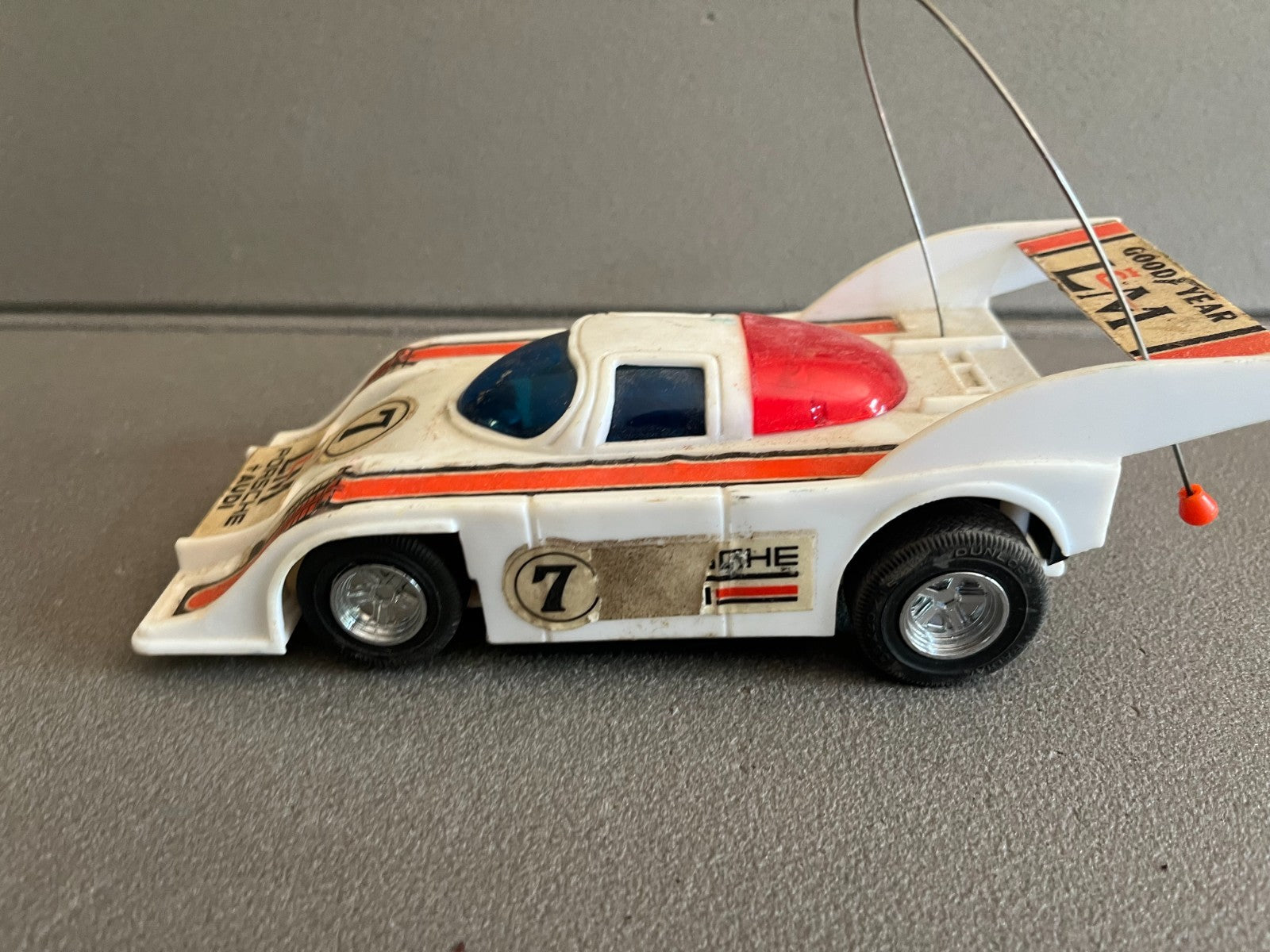 Jouet Ancien Voiture Miniature Plastique L&M Porsche Audi Taiwan