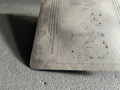 Avion miniature Militaire Mig-17 Fabbri Italeri 1/100