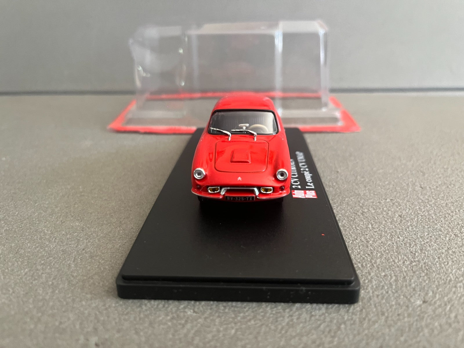 Voiture miniature Citroen 2cv 2 cv coupé UMAP Auto Plus Hachette 1/43