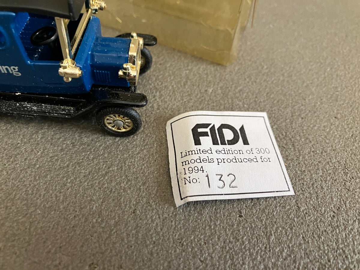 Ancienne Miniature Voiture Publicitaire Tacot Fidi Worldwide Moving 1/43 1/50