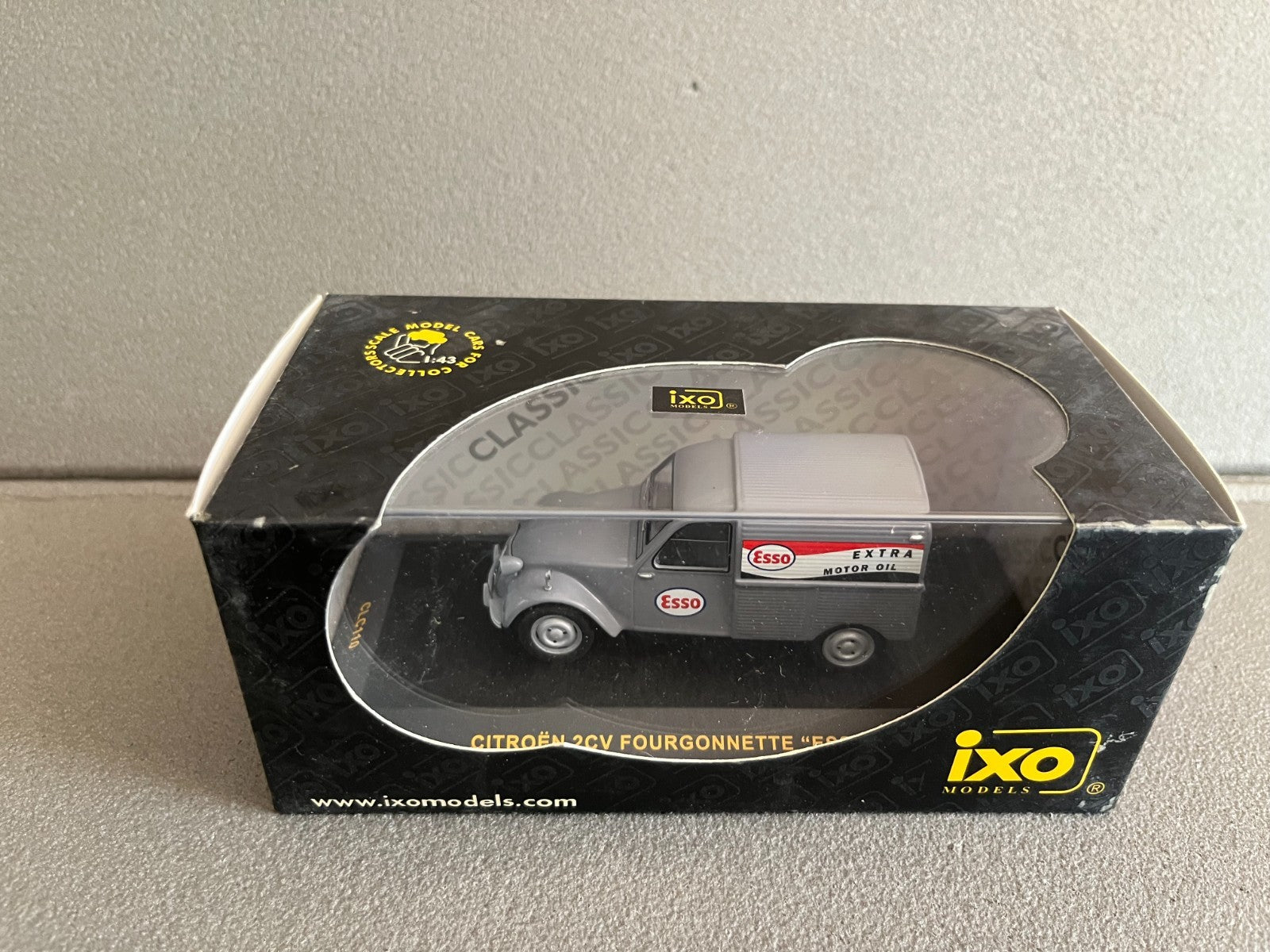 Voiture Miniature Citroen 2CV Fourgonnette Esso 1959 Ixo au 1/43