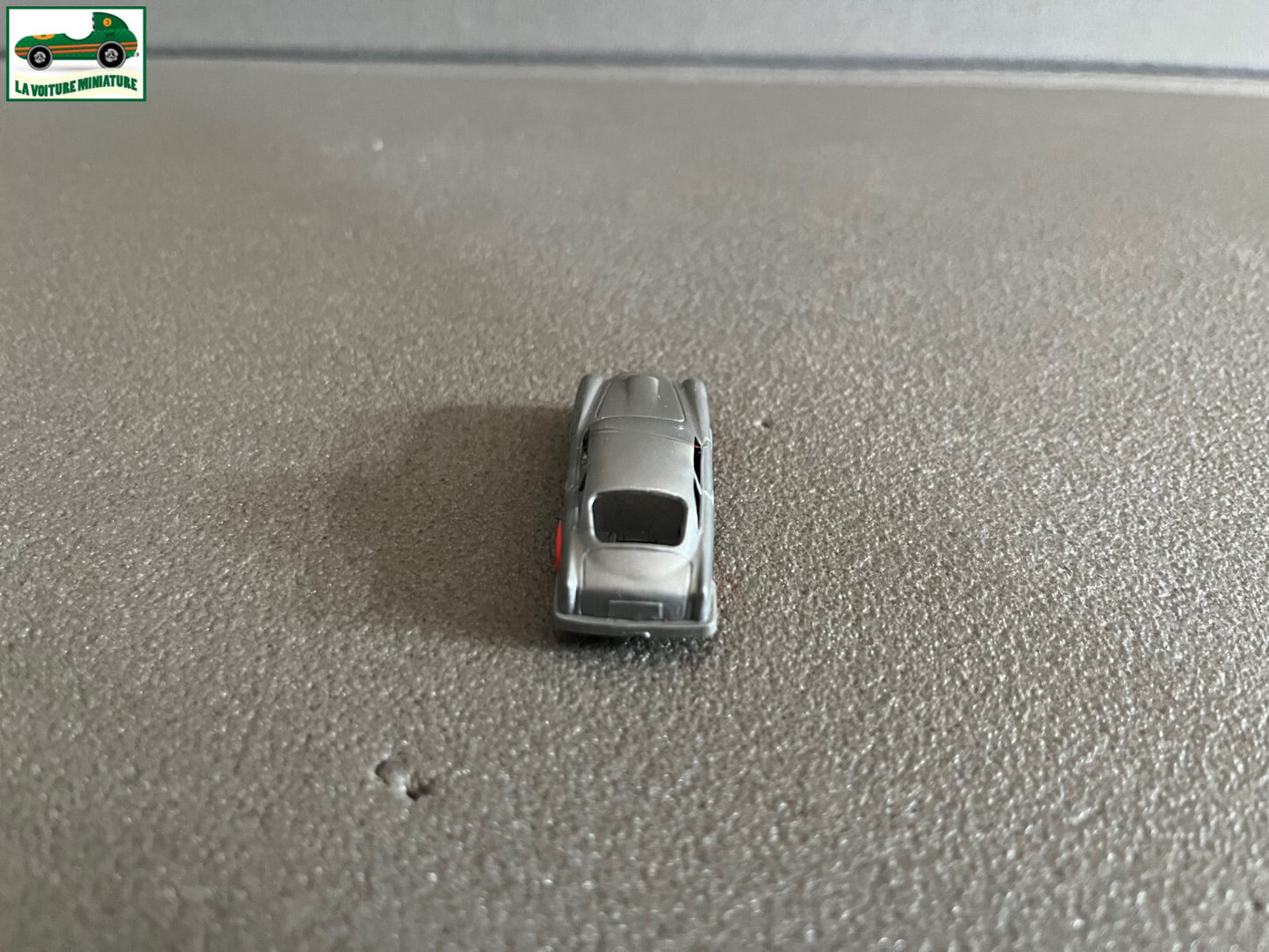 Voiture MiniatureAston Martin Jouef Made in France 1/87 HO