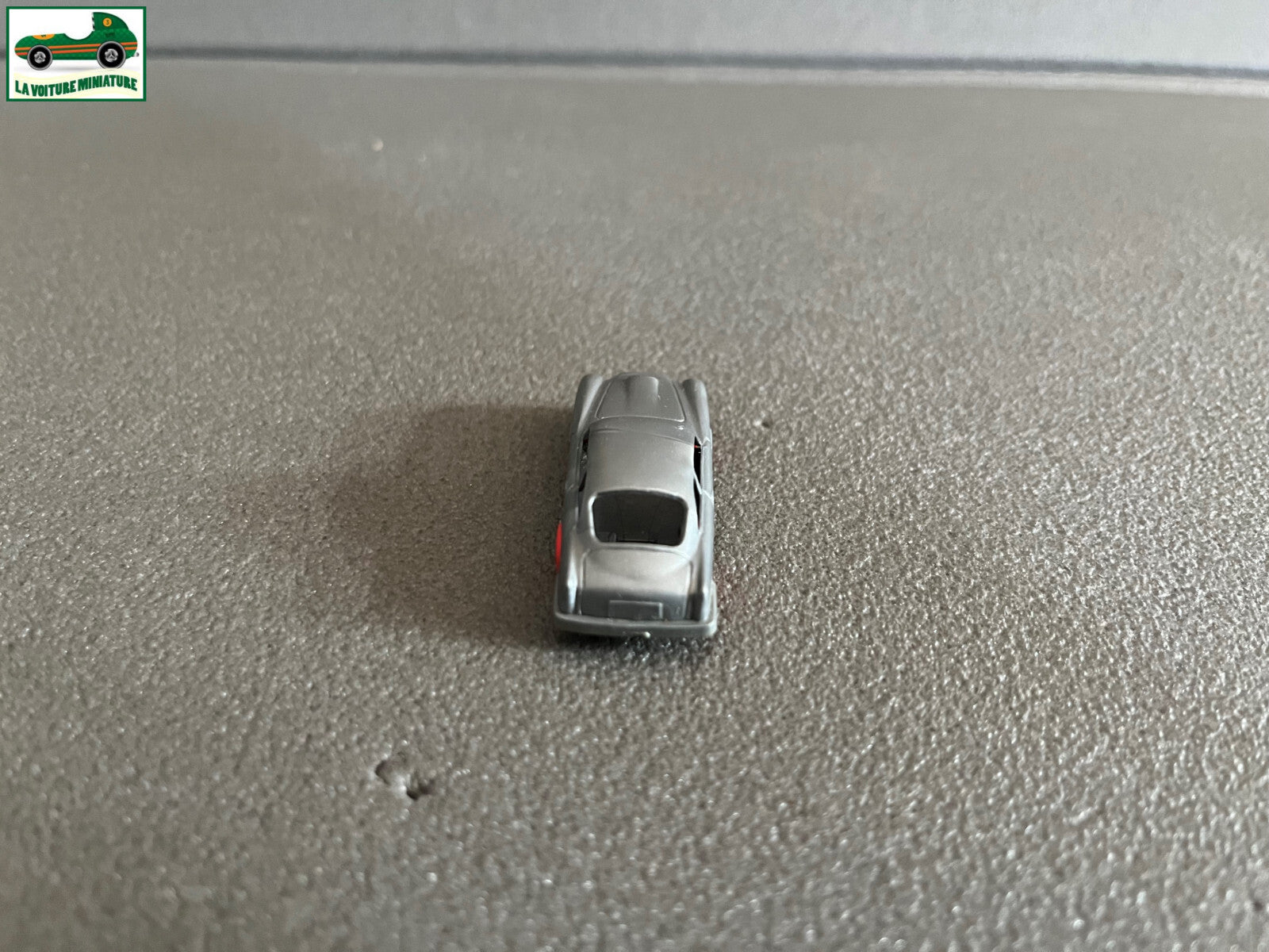 Voiture MiniatureAston Martin Jouef Made in France 1/87 HO