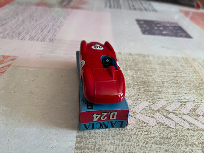 Voiture miniature Lancia D.24 D24 Mercury Hachette 1/48 1/43 Style Dinky Toys
