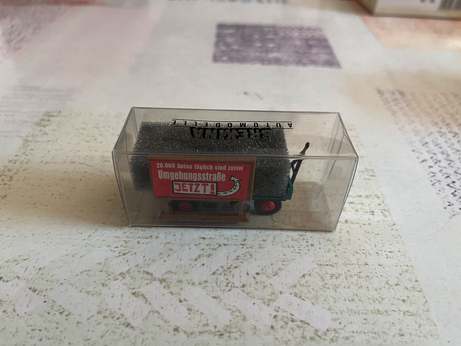 Voiture Miniature Remorque Publicitaire Brekina Germany 1/87 HO
