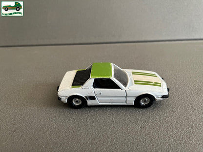 Ancienne Miniature Voiture Corgi Toys Fiat XI/9 1/36