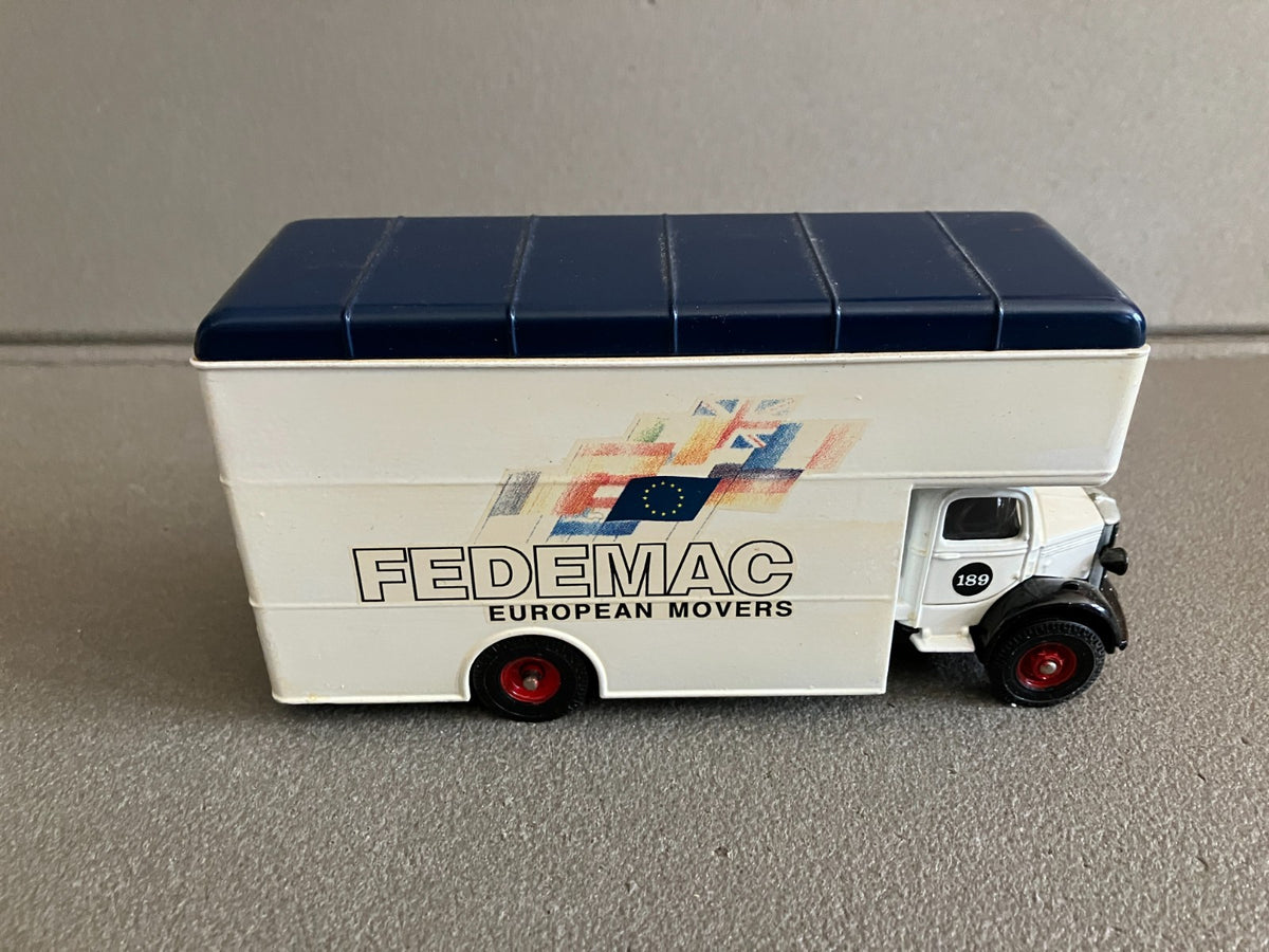 Voiture Miniature Camion Bedford Luton Van Fedemac Corgi 1/50